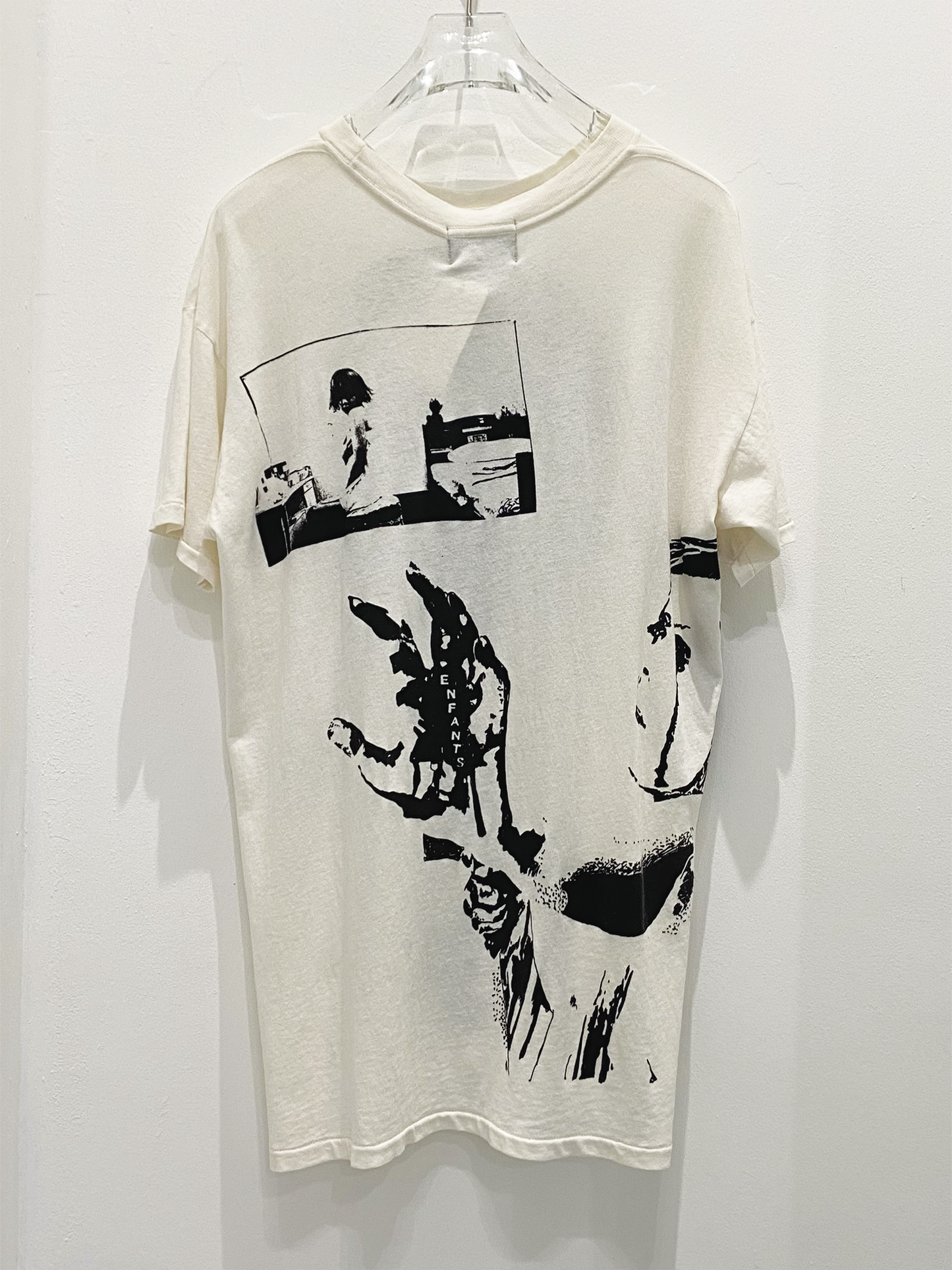 ENFANTS RICHES DÉPRIMÉS Funeral Parade T-shirt Ivory/Black