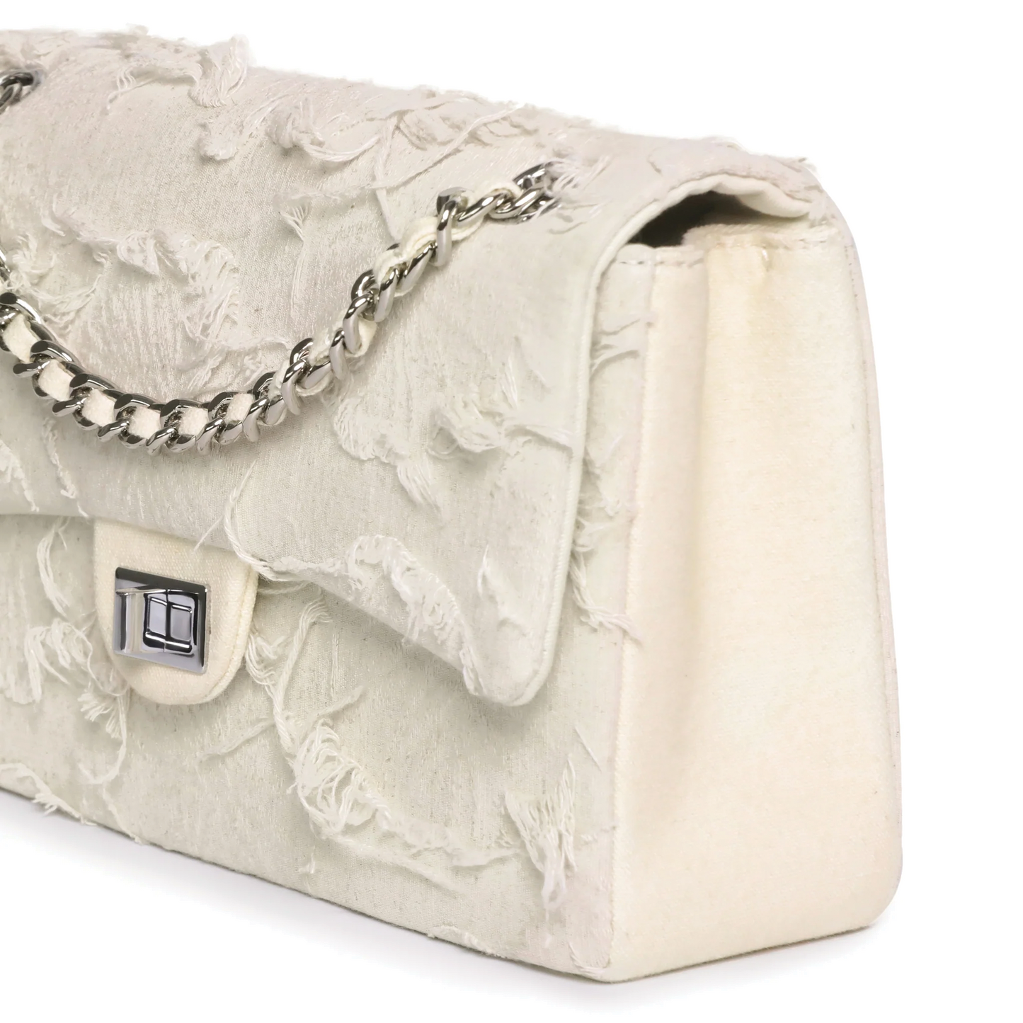 Emotional World Vintage Chain Bag Medium Off White