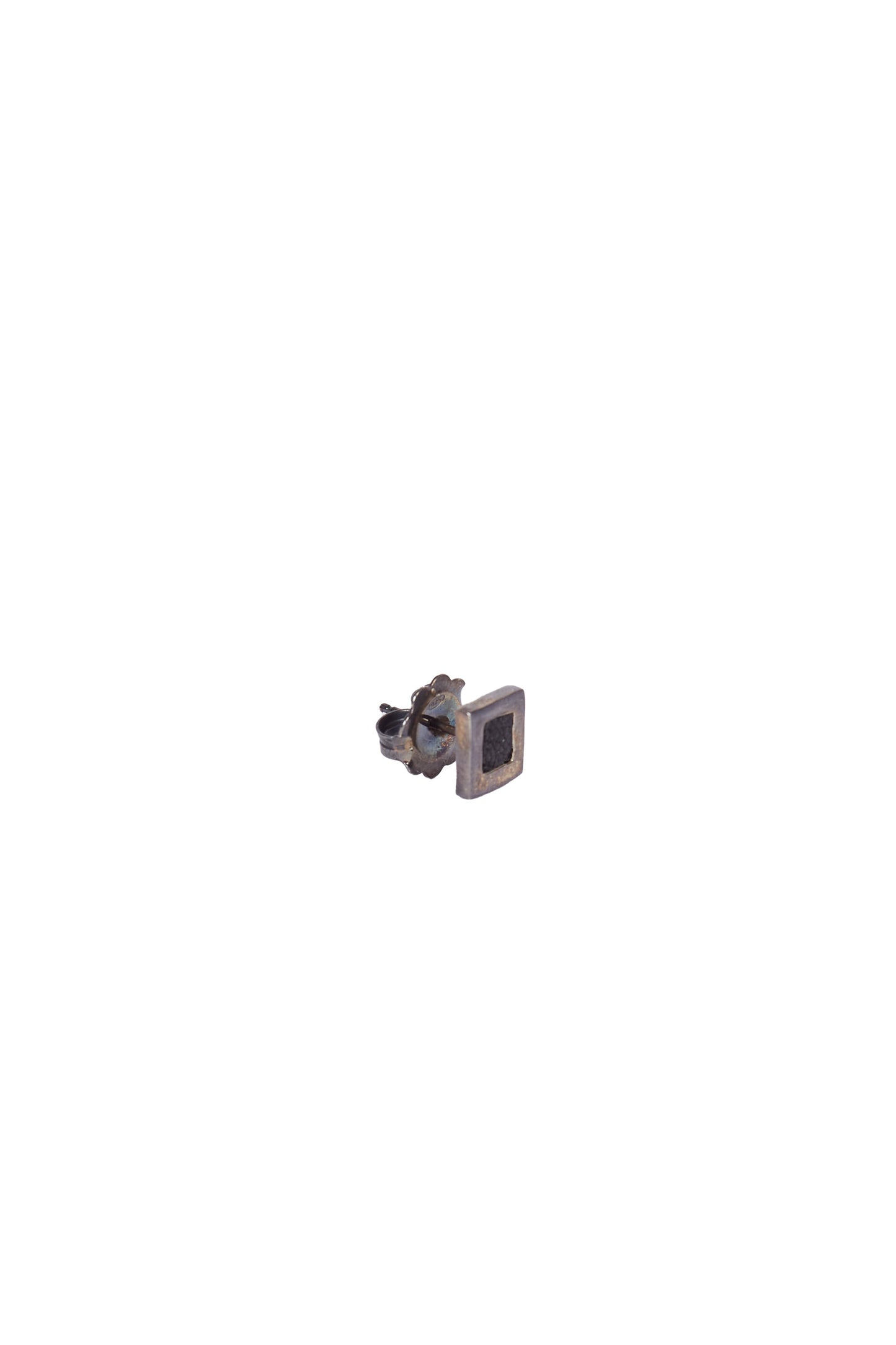 Guidi Single small squared earrings